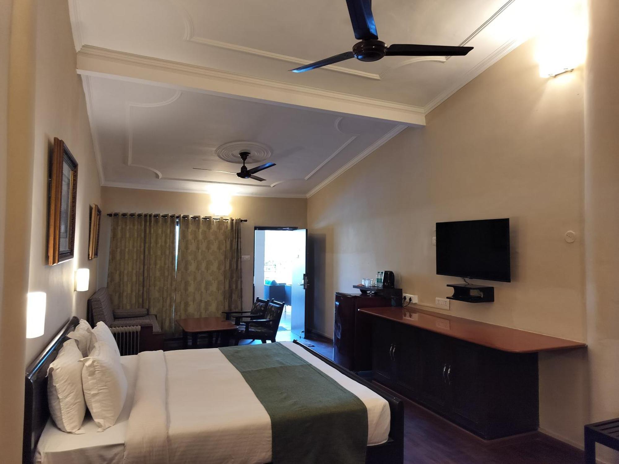 Bel-La Monde Hotel "Riverside" - Jim Corbett Garjia Exterior photo